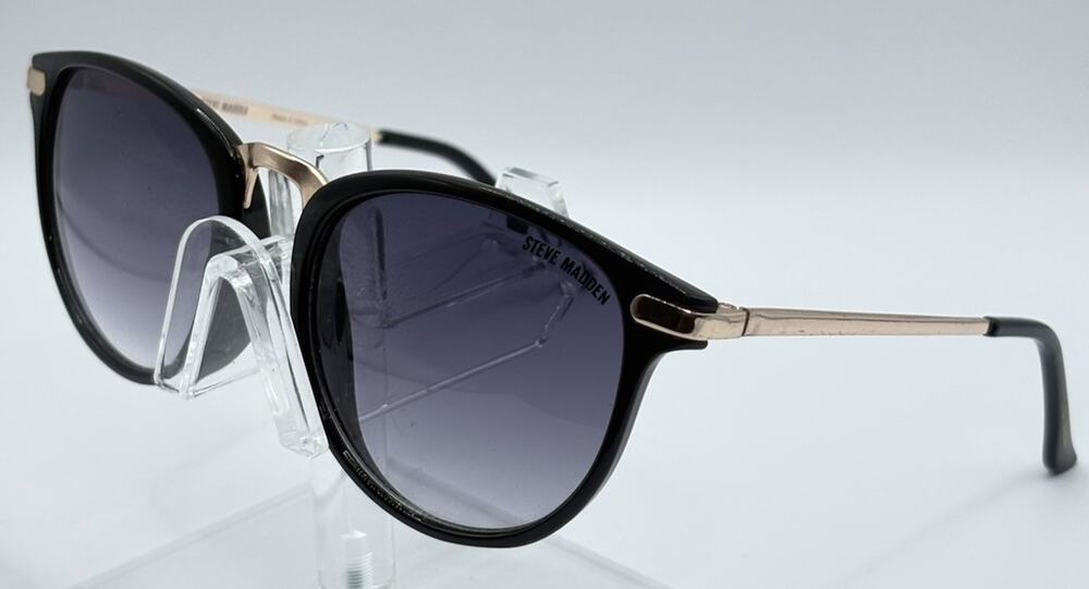 Steve Madden Round Sunglasses Black Gold Gradient Women